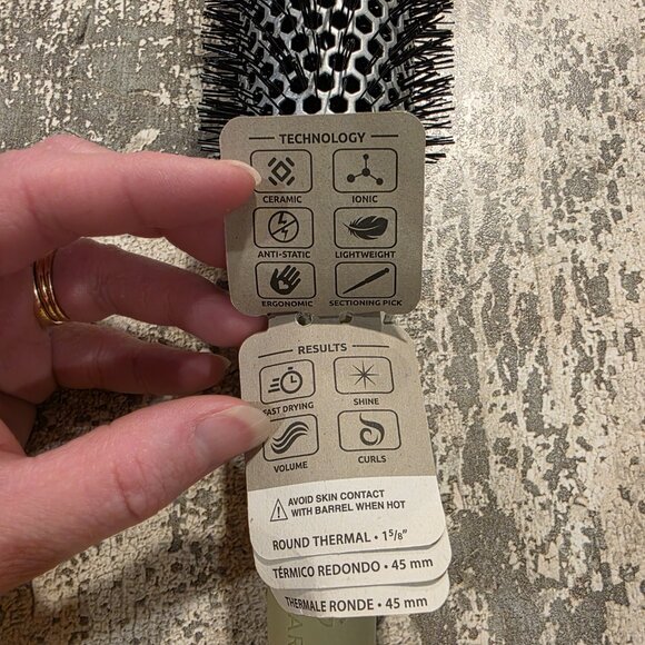 Olivia Garden NC - T45 NewCycle Round Thermal 1 5/8" Hair Brush - Picture 3 of 9